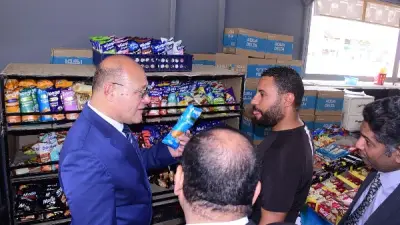 رئيس جامعة سوهاج يتفقد كافيتريات الحرم الجامعي للتحقق من جودة الغذاء