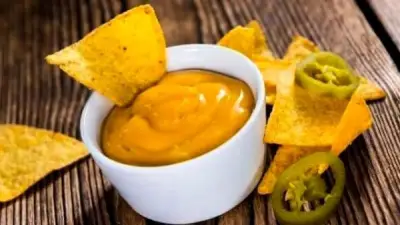 طريقة عمل صوص الجبنة الشيدر باحترافية خطوة بخطوة