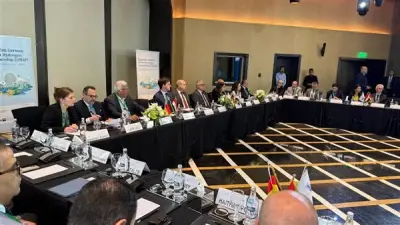 الحفني: مصر تمضي بخطى استراتيجية نحو توطين صناعة الطيران منخفض الانبعاثات