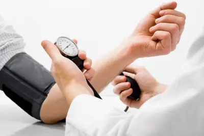 نصائح مهمة لمرضى الضغط في الموجة الحارة