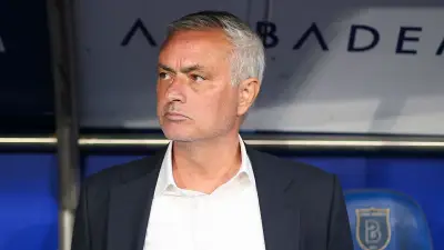 زيارة مورينيو القصيرة لبنفيكا تثير التكهنات حول عودته لريال مدريد
