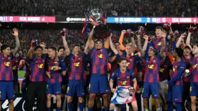 برشلونة يكشف سبب غياب فيران توريس عن مواجهة ريال بيتيس