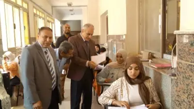انطلاق امتحانات جامعة أسوان ومتابعة خطة رصف الطرق