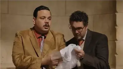 هشام ماجد: مصطفى غريب موهبة استثنائية تخطف الكاميرا بخفة ظل كبيرة