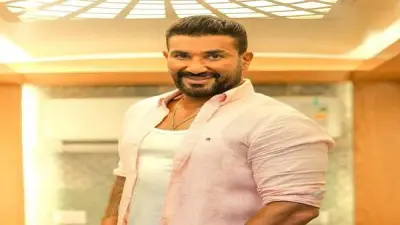 أحمد سعد يهنئ السيدة انتصار السيسي بعيد الأم: شرف وفخر لنا اهتمامك بأولادنا