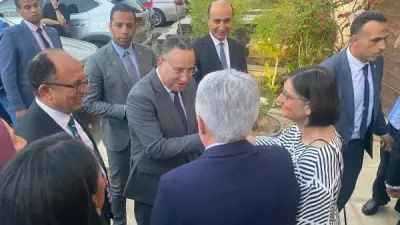 افتتاح معرض خبايا الروح للفنان السيد قنديل بحضور وزيرة الثقافة ووزير التعليم العالي