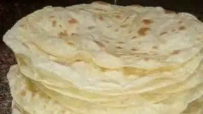 طريقة عمل رقاق العيد في المنزل بخطوات سهلة وناجحة