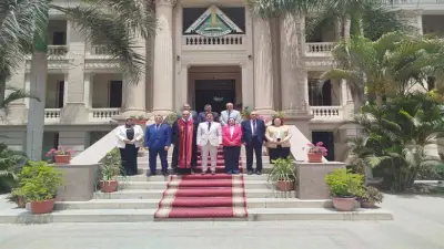 رئيس جامعة بنها يستقبل وفد الكنيسة الإنجيلية للتهنئة بعيد الأضحى