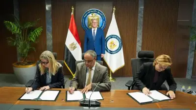 وزير البترول يشهد توقيع اتفاقية لزيادة الإنتاج بالصحراء الغربية