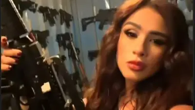 ياسمين عبد العزيز تروج لفيلمها الجديد “خلي بالك من نفسك” بفيديو من كواليس التصوير