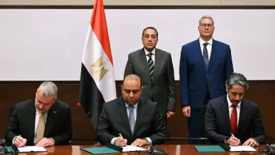 مدبولي يشهد توقيع مذكرة تفاهم للغاز بين البترول وإكسون موبيل وقطر للطاقة
