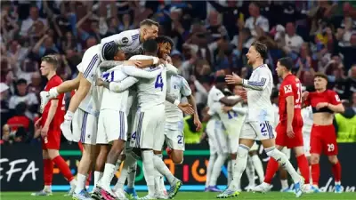 أستون فيلا يكتسح فرايبورج ويتوج بلقب الدوري الأوروبي لأول مرة