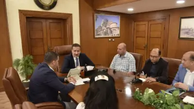 محافظ بورسعيد يبحث مقترحات تنمية الجنوب والتوسع بالمشروعات