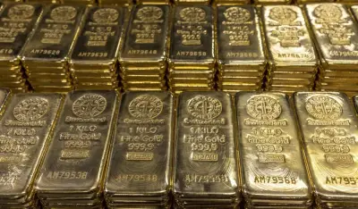 تراجع الذهب في الأسواق المحلية لأدنى مستوى منذ أشهر