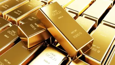 الذهب يحافظ على مكاسبه مع تفاؤل بانحسار توترات الشرق الأوسط