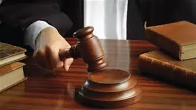 هل يحاسب طبيب التجميل قانونياً إذا لم يحقق الشكل المتفق عليه مع المريض؟