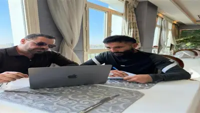 أحمد سعد وطارق العريان يثيران الجدل حول تعاون فني مرتقب