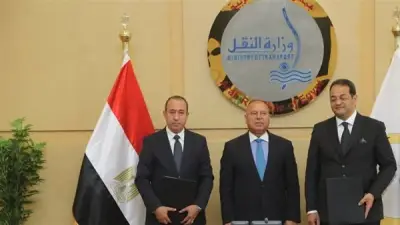 كامل الوزير يشهد توقيع اتفاقية لتطوير الخدمات الرقمية بشركات نقل الركاب