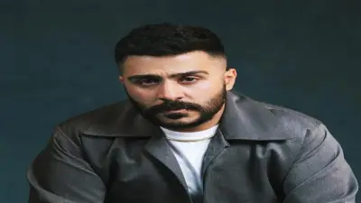 أحمد كامل يعلن أزمة زوجته الصحية ويدعو للشفاء
