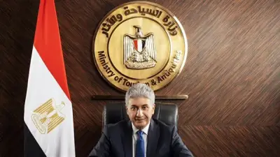وزير السياحة يشكل لجنة لتنظيم فعاليات كسوف الشمس الكلي بالأقصر