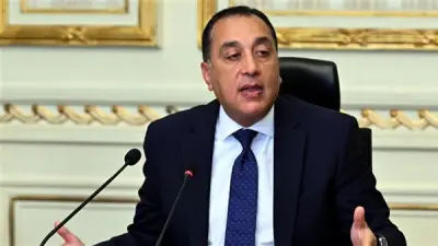 مدبولي: الحكومة تدعم المشروعات الصناعية الجادة وتشجعها