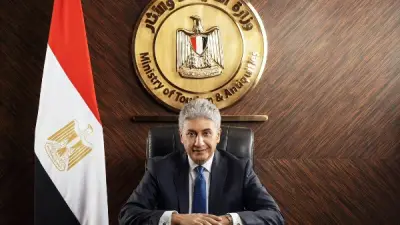 وزير السياحة يشكل لجنة برئاسته لتنظيم فعاليات كسوف الشمس في الأقصر