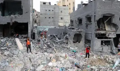 استمرار التصعيد العسكري الإسرائيلي في غزة واستهداف مناطق متعددة