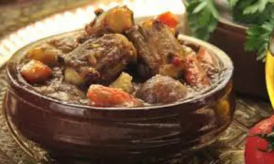 طاجن العكاوي يتصدر سفرة عيد الأضحى.. أكلة مصرية بطعم زمان