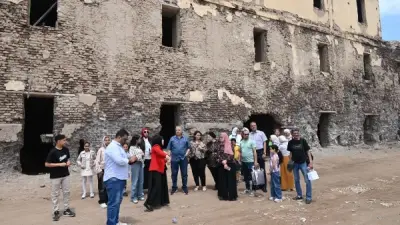 السفير رضا الطايفي يتفقد الأنشطة الثقافية بمكتبات مصر في دمياط