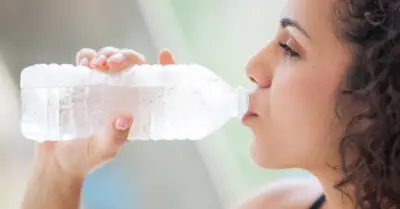 ماذا يحدث لجسمك عند شرب الماء المثلج بعد المجهود؟