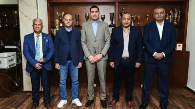 وزير الشباب والرياضة ينفي إلغاء الهبوط في الدوري المصري