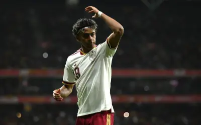 دي لافينتي يكشف موقف لامين يامال من المشاركة في كأس العالم