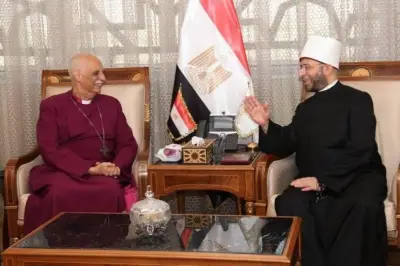 وفد الكنيسة الأسقفية الأنغليكانية يهنئ وزير الأوقاف بعيد الأضحى المبارك