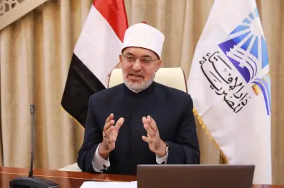 المفتي يهنئ الرئيس السيسي بعيد الأضحى المبارك