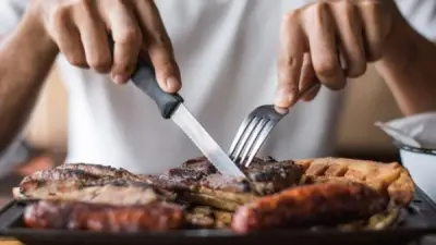 أفضل وأخطر أجزاء الذبيحة لمرضى الكوليسترول قبل تناول لحوم العيد