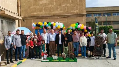 رئيس جامعة القاهرة يشارك العاملين فرحة تسلم الأضاحي في عيد الأضحى