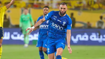 بنزيما يدعم بيريز علنياً في انتخابات ريال مدريد