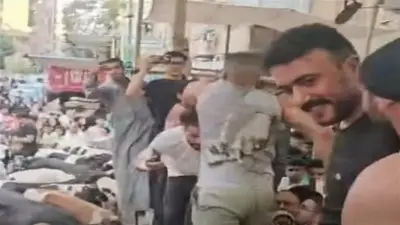 أحمد العوضي يحتفل بعيد الأضحى مع أهله في عين شمس في أجواء شعبية
