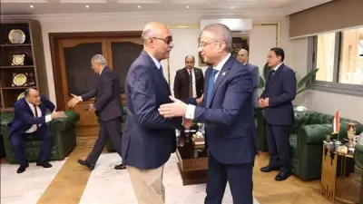 محافظ الجيزة يتبادل التهاني مع النواب والشيوخ بمناسبة عيد الأضحى