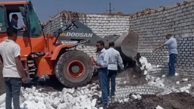 حملات مكثفة لإزالة التعديات على الأراضي الزراعية بالمنيا خلال عيد الأضحى
