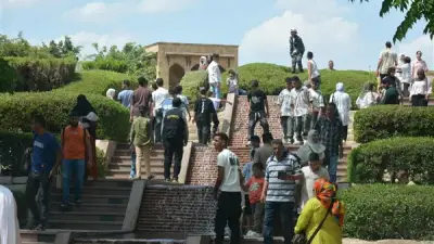 توافد كثيف للمواطنين على حديقة الأزهر في ثاني أيام عيد الأضحى