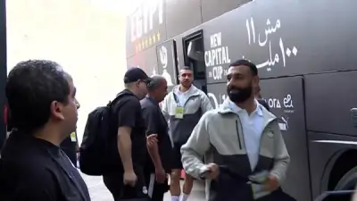 محمد صلاح يحضر مباراة مصر وروسيا الودية دون مشاركة