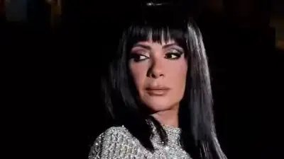 منى زكي تتألق بإطلالة فرعونية في المتحف المصري الكبير وتخطف الأنظار
