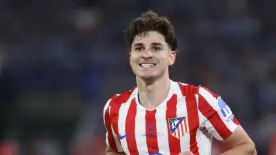كوكي يكشف حقيقة انتقال ألفاريز إلى برشلونة ويؤكد استمراره مع أتلتيكو