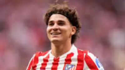 أتلتيكو مدريد يتهم برشلونة بالضغط في قضية ألفاريز
