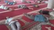 هل النوم أثناء خطبة الجمعة يبطل الصلاة؟ 10 حقائق مهمة