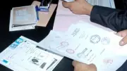 إحالة 10 متهمين للجنايات بتزوير تراخيص سيارات الجمارك