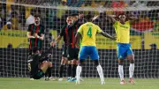 غرامة 100 ألف دولار على الجيش الملكي بسبب شغب جماهيري في نهائي أفريقيا