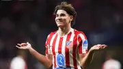 صفقة القرن.. باريس سان جيرمان يخطف ألفاريز بـ150 مليون يورو