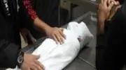 18 كدمة بجسد طفل.. تفاصيل مقتله على يد أمه في المعصرة